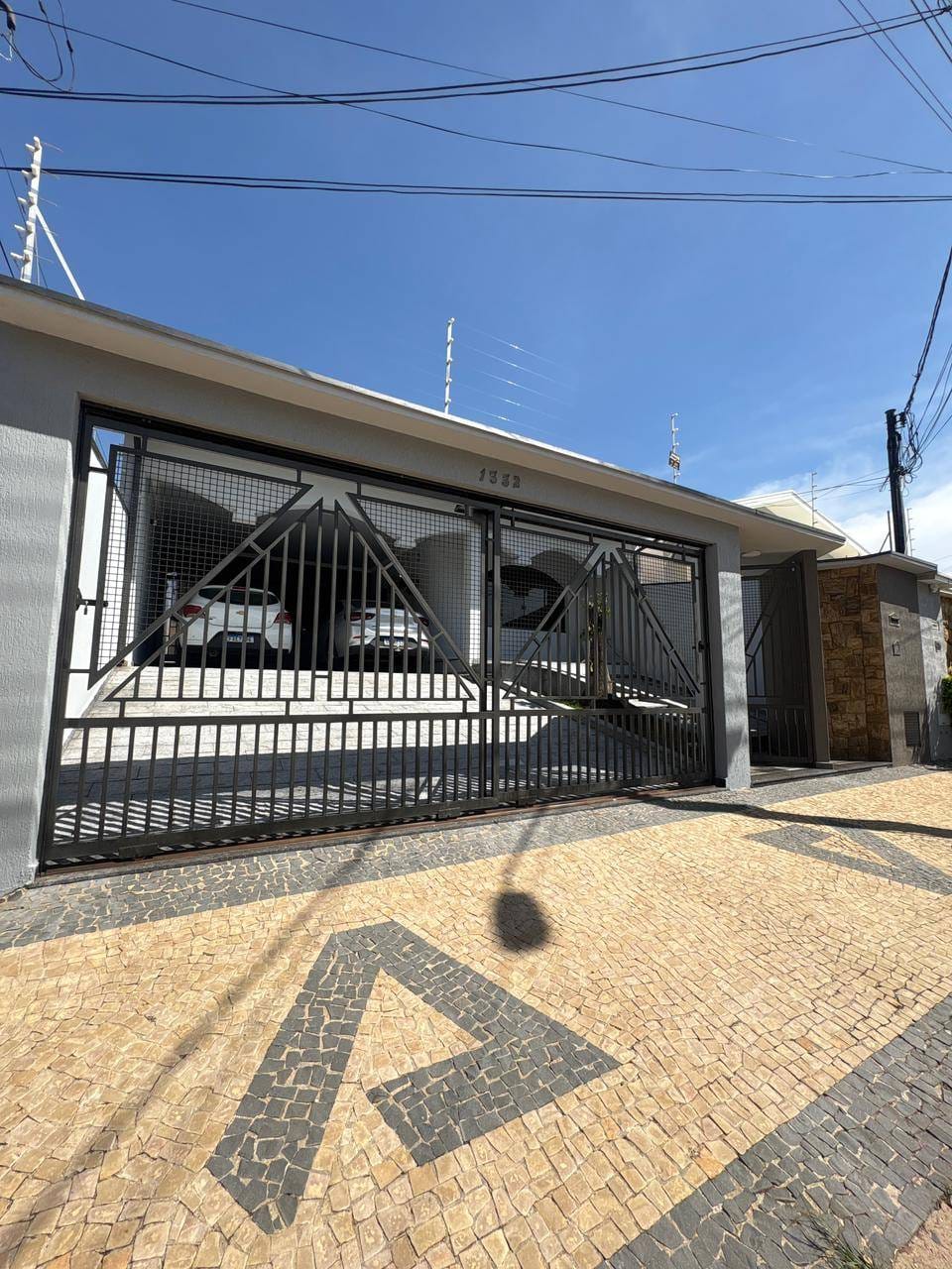 Casa, 3 quartos, 176 m² - Foto 1