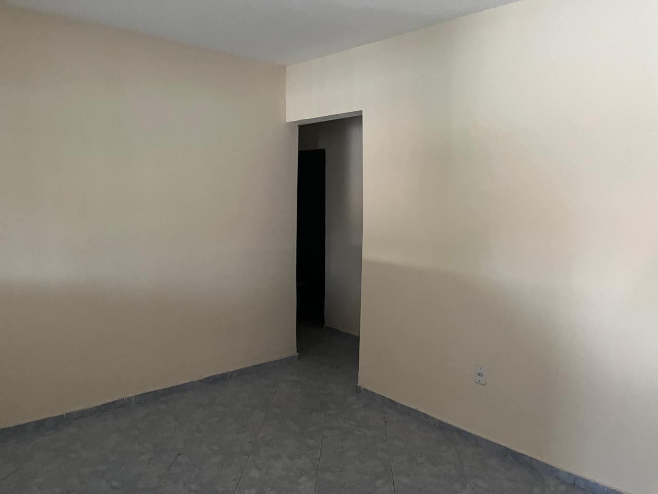Casa para alugar com 2 quartos, 100m² - Foto 27
