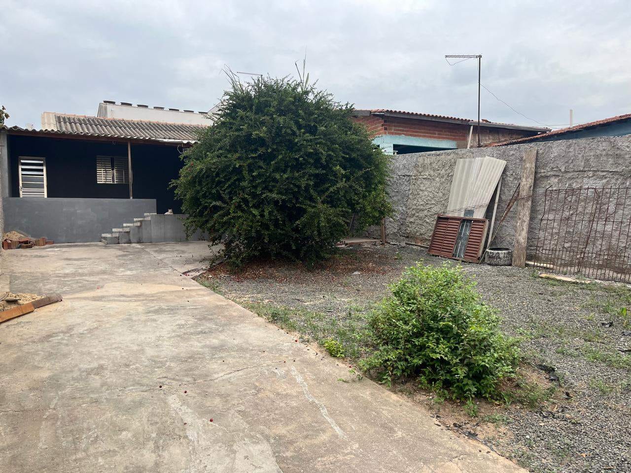 Casa para alugar com 2 quartos, 100m² - Foto 5