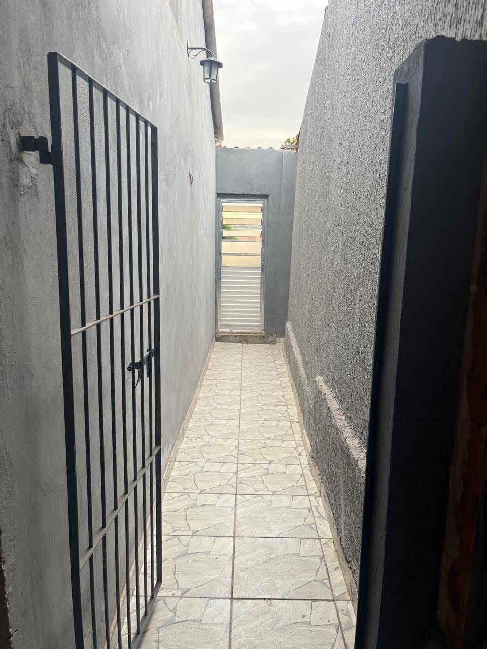 Casa para alugar com 2 quartos, 100m² - Foto 17