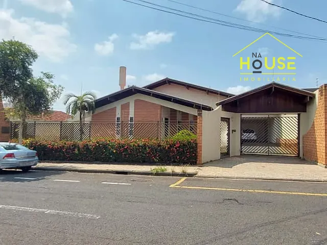 Casa com 800m² 4 quartos e 2 banheiros, à venda, no bairro Patrimônio Novo em Votuporanga