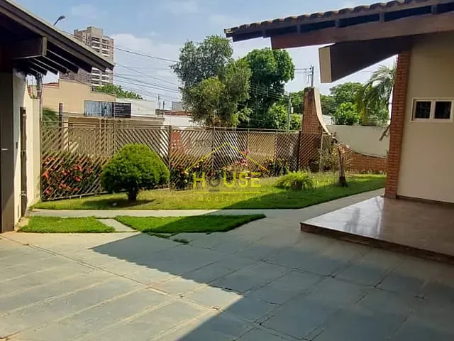 Casa com 800m² 4 quartos e 2 banheiros, à venda, no bairro Patrimônio Novo em Votuporanga