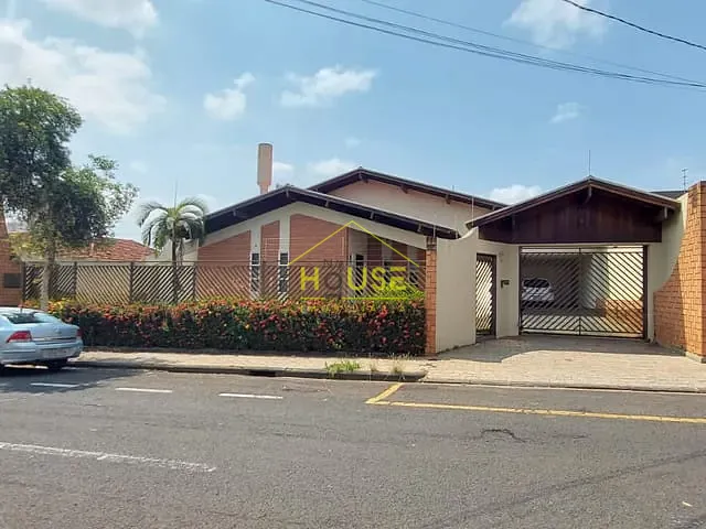 Casa com 800m² 4 quartos e 2 banheiros, à venda, no bairro Patrimônio Novo em Votuporanga