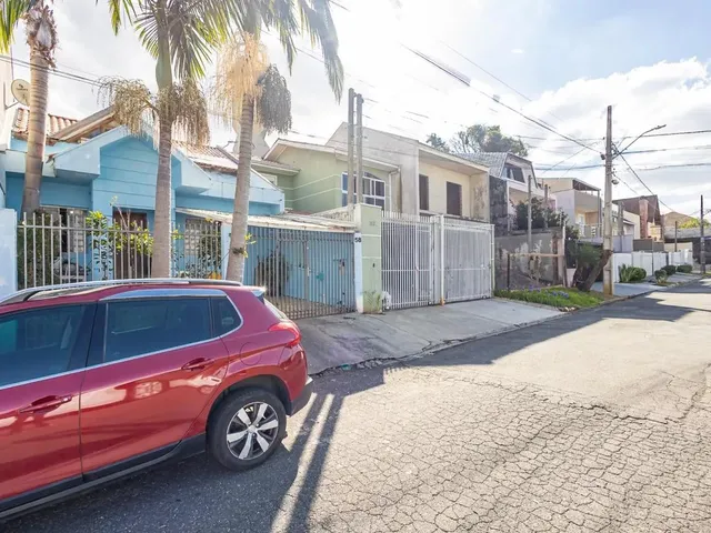Casa à venda, no bairro Cidade Industrial em Curitiba