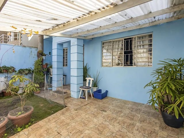 Casa à venda, no bairro Cidade Industrial em Curitiba