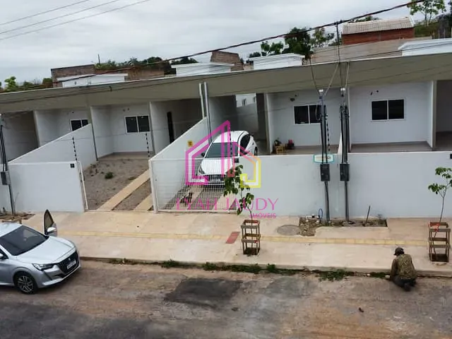Casa com 188m² 2 quartos e 1 banheiro, à venda, no bairro Parque Residencial Tropical Ville em Cuiabá