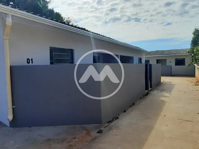 Casa 2 quartos e 1 banheiro, para alugar, no bairro Zona 07 em Cianorte