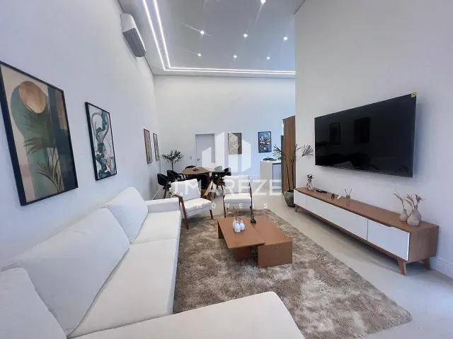 Casa 3 quartos e 2 banheiros, à venda, no bairro Núcleo Habitacional Parigot de Souza em Apucarana