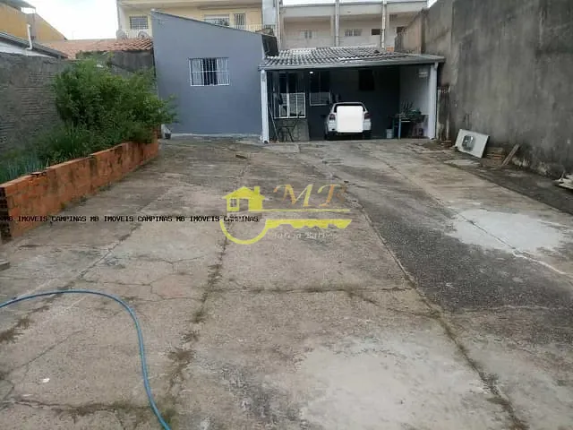 Casa com 300m² 3 quartos e 1 banheiro, à venda, no bairro Parque Dom Pedro II em Campinas