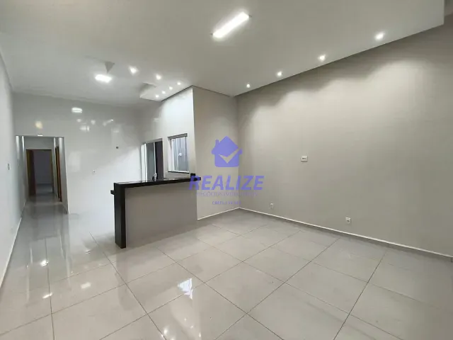 Casa com 125m² 2 quartos e 1 banheiro, à venda, no bairro Residencial Ouro Verde em Botucatu