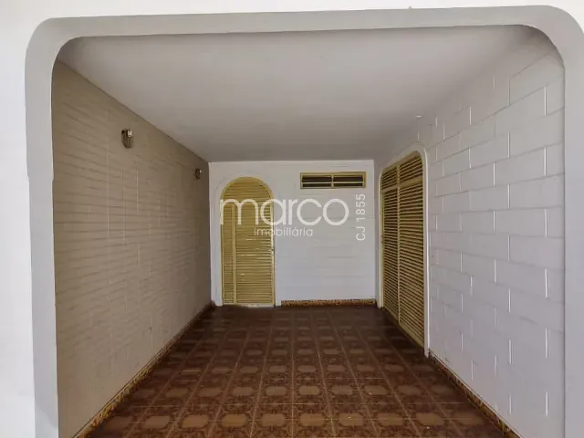 Casa para alugar, no bairro Setor Bela Vista em Goiânia
