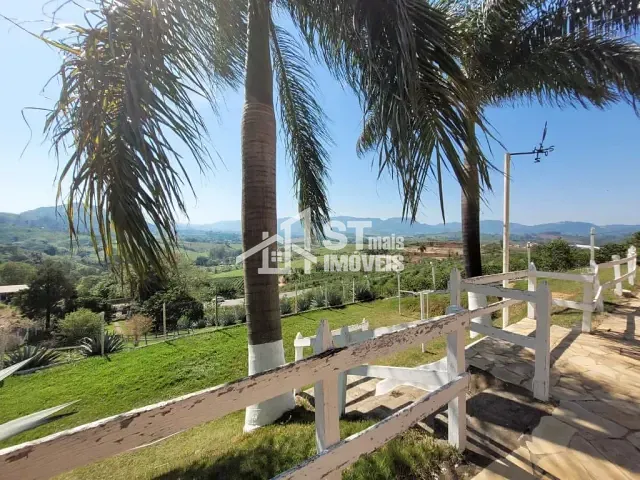 Casa com 6173m² 1 quarto e 1 banheiro, à venda, no bairro Jd Ipe em Andradas