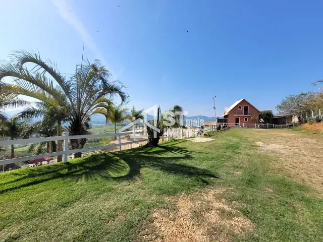 Casa com 6173m² 1 quarto e 1 banheiro, à venda, no bairro Jd Ipe em Andradas