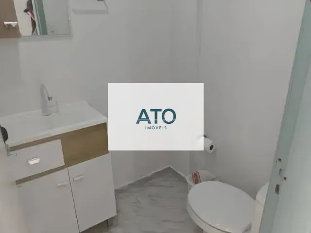 Casa 2 quartos e 1 banheiro, para alugar, no bairro Praça em Tijucas