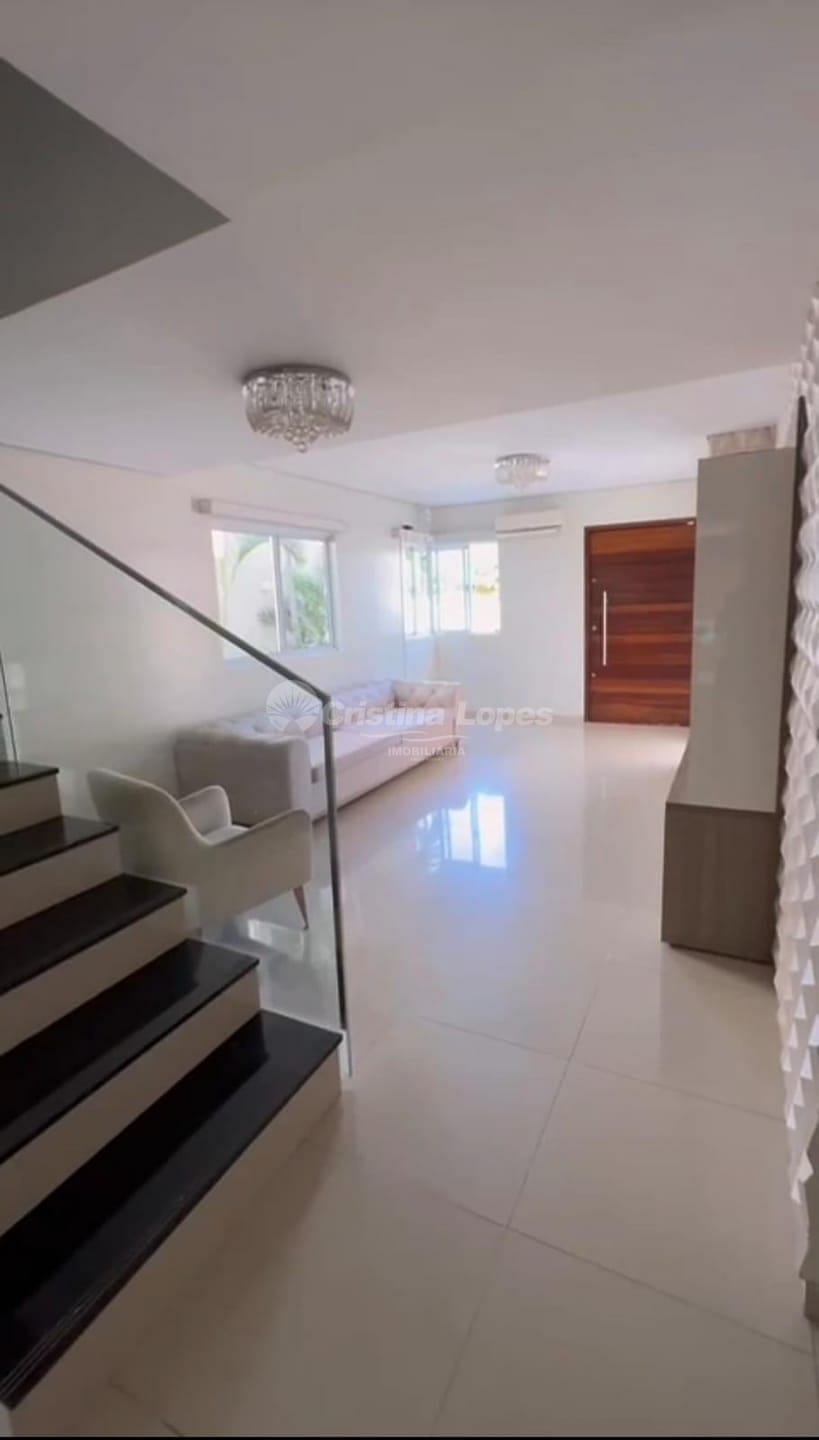 Casa, 3 quartos, 162 m² - Foto 1