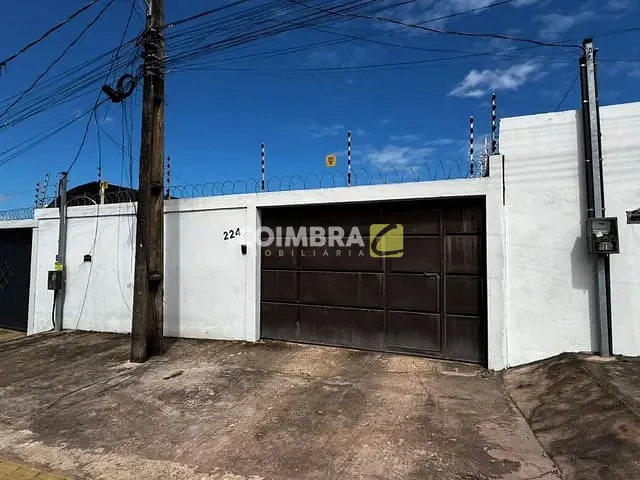 Casa com 300m² 3 quartos e 3 banheiros, à venda, no bairro São Cristóvão em Santarém