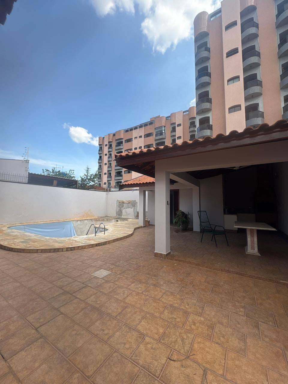 Casa, 3 quartos, 250 m² - Foto 2
