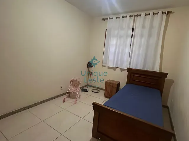 Casa 5 quartos e 2 banheiros, à venda, no bairro Jardim Vitória em Belo Horizonte