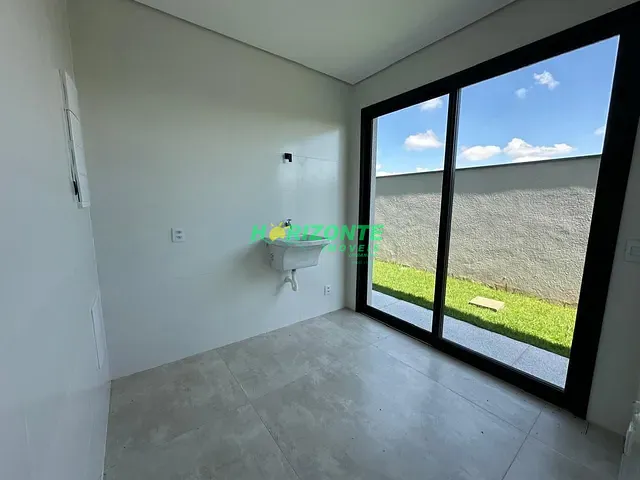 Casa com 600m² 5 quartos e 6 banheiros, à venda, no bairro Urbanova em São José dos Campos