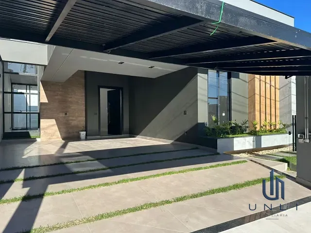 Casa 3 quartos e 3 banheiros, à venda, no bairro Morada da Colina em Volta Redonda