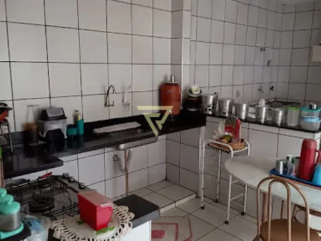 Casa com 250m² 2 quartos e 2 banheiros, à venda, no bairro Vila Virgínia em Ribeirão Preto