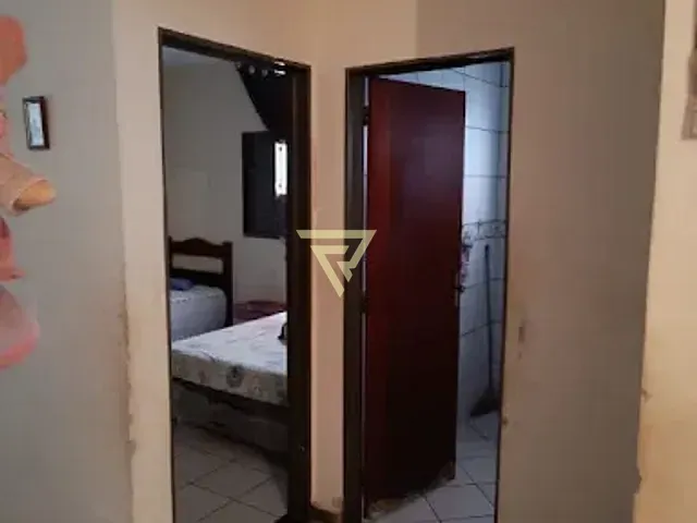 Casa com 250m² 2 quartos e 2 banheiros, à venda, no bairro Vila Virgínia em Ribeirão Preto