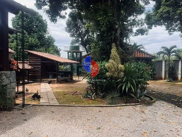Casa com 1470m² 2 quartos e 3 banheiros, à venda, no bairro Paiol em Guapimirim