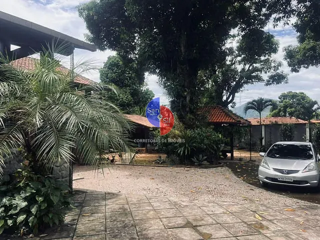 Casa com 1470m² 2 quartos e 3 banheiros, à venda, no bairro Paiol em Guapimirim