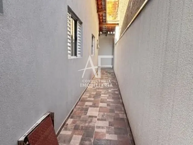 Casa com 125m², à venda, no bairro Jardim Sandra Maria em Taubaté