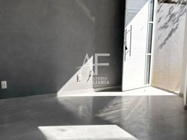 Casa com 125m², à venda, no bairro Jardim Sandra Maria em Taubaté