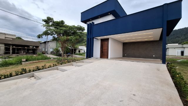Casa com 360m² 3 quartos e 3 banheiros, à venda, no bairro São José do Imbassaí em Maricá
