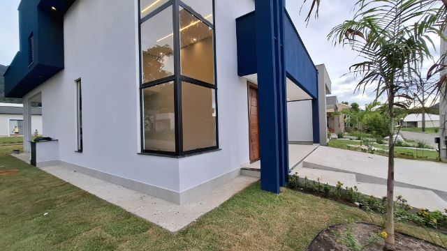 Casa com 360m² 3 quartos e 3 banheiros, à venda, no bairro São José do Imbassaí em Maricá