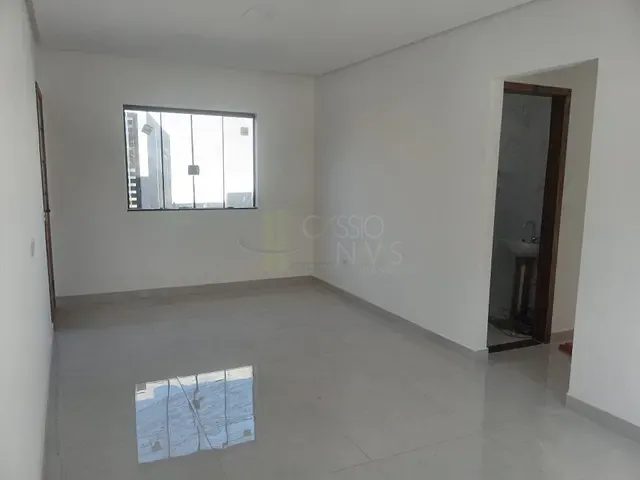 Casa com 138m² 3 quartos e 2 banheiros, à venda, no bairro Residencial Interlagos em Apucarana