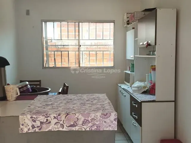 Casa com 300m² 2 quartos e 2 banheiros, à venda, no bairro Torquato Neto IV em Teresina