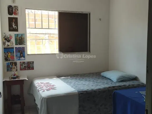 Casa com 300m² 2 quartos e 2 banheiros, à venda, no bairro Torquato Neto IV em Teresina