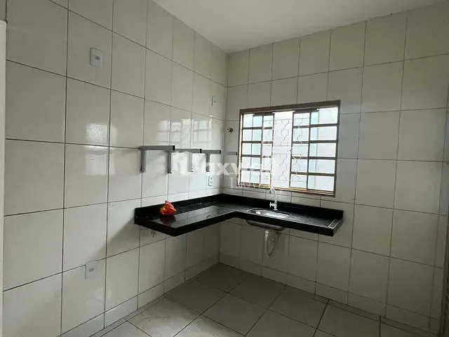 Casa 2 quartos e 2 banheiros, à venda, no bairro Villa Romana em Aparecida de Goiânia