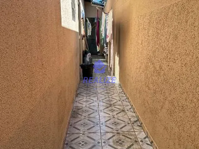 Casa com 180m² 3 quartos e 2 banheiros, à venda, no bairro Jardim Aeroporto em Botucatu