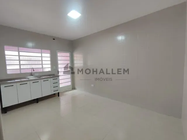 Casa com 100m² 4 quartos e 1 banheiro, para alugar, no bairro Santa Rita de Cássia em Itajubá