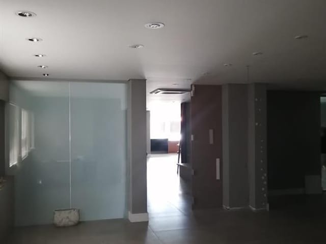 Casa com 980m², para alugar, no bairro Vila Mariana em São Paulo