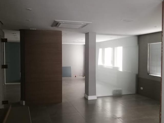 Casa com 980m², para alugar, no bairro Vila Mariana em São Paulo