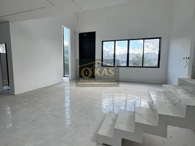 Casa com 360m² 3 quartos e 4 banheiros, à venda, no bairro Cidade Parquelandia em Mogi das Cruzes