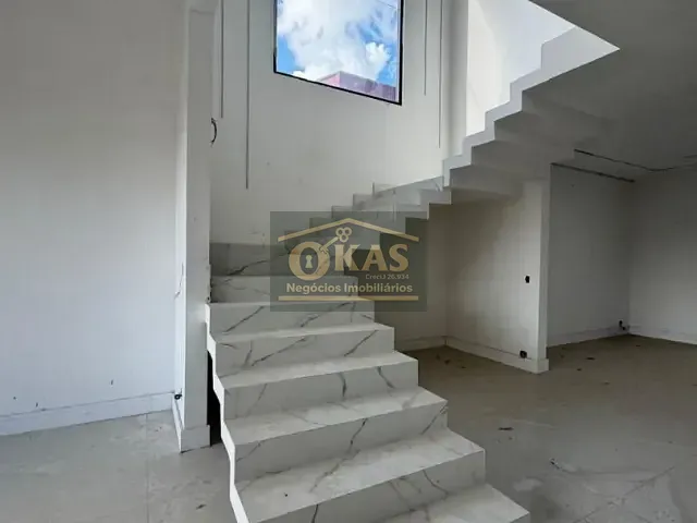 Casa com 360m² 3 quartos e 4 banheiros, à venda, no bairro Cidade Parquelandia em Mogi das Cruzes