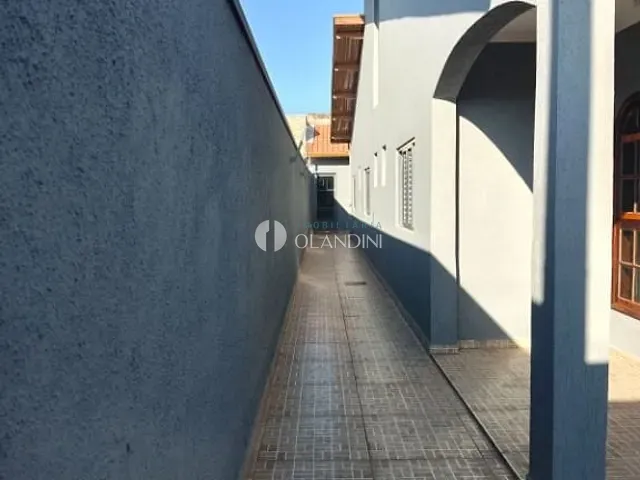 Casa com 300m² 4 quartos e 4 banheiros, à venda, no bairro Jardim Amaro em Artur Nogueira