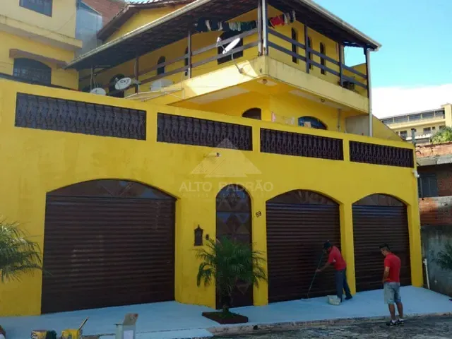 Casa com 300m² 6 quartos e 7 banheiros, à venda, no bairro Vila Flórida em Mauá