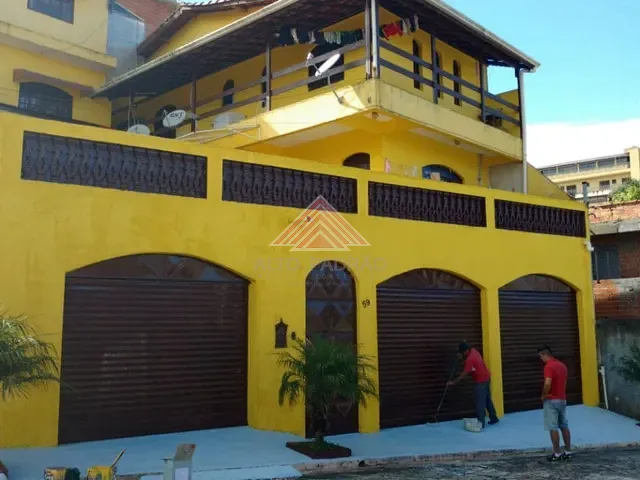 Casa com 300m² 6 quartos e 7 banheiros, à venda, no bairro Vila Flórida em Mauá