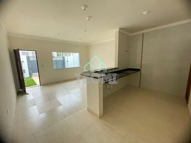 Casa com 125m² 2 quartos e 2 banheiros, à venda, no bairro Residencial Estoril em Taubaté