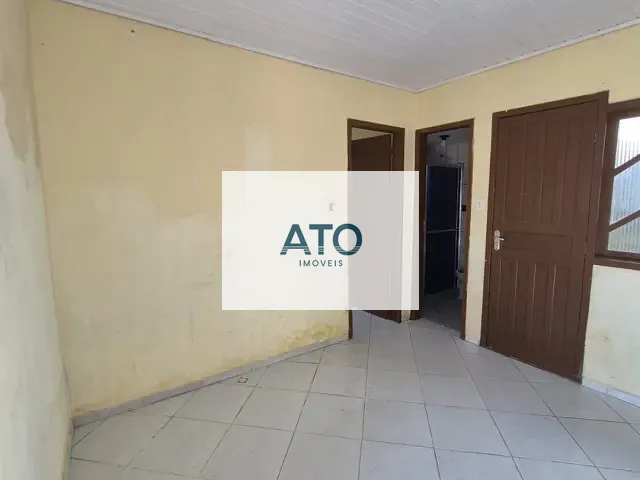 Casa 2 quartos e 1 banheiro, para alugar, no bairro Praça em Tijucas