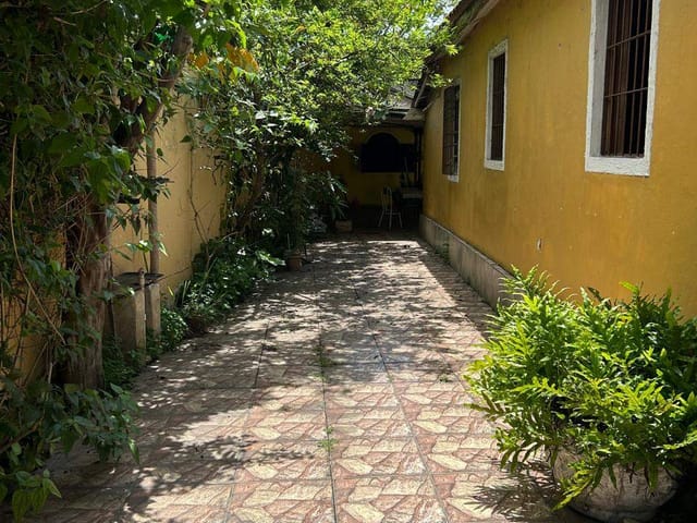 Casa com 540m² 3 quartos e 2 banheiros, à venda, no bairro Parque Calabouço em Campos dos Goytacazes
