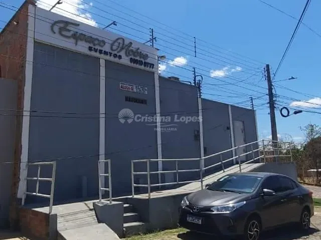 Casa à venda, no bairro Cidade Jardim em Teresina