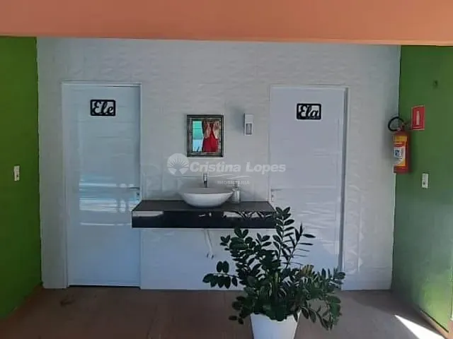 Casa à venda, no bairro Cidade Jardim em Teresina